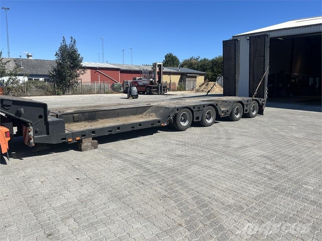 AMT 4 aksler Low loader yari çekiciler