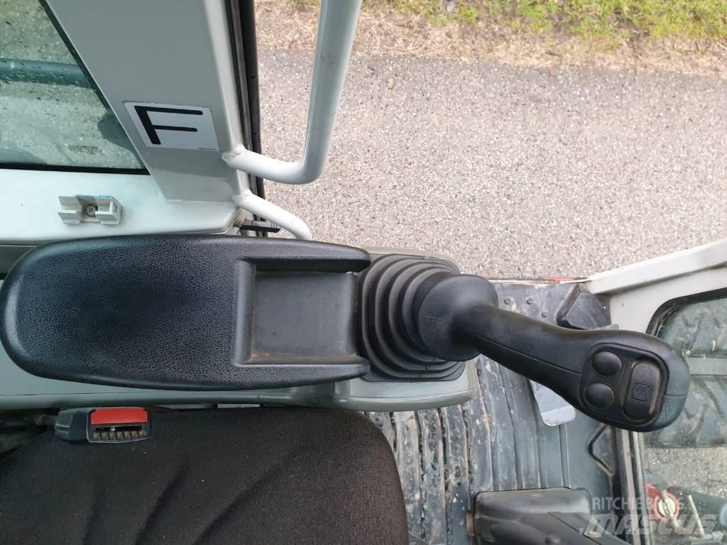 Takeuchi TB 295 W Lastik tekerli ekskavatörler