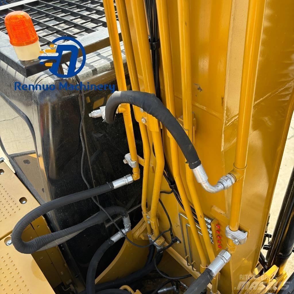 CAT 320DL Paletli ekskavatörler