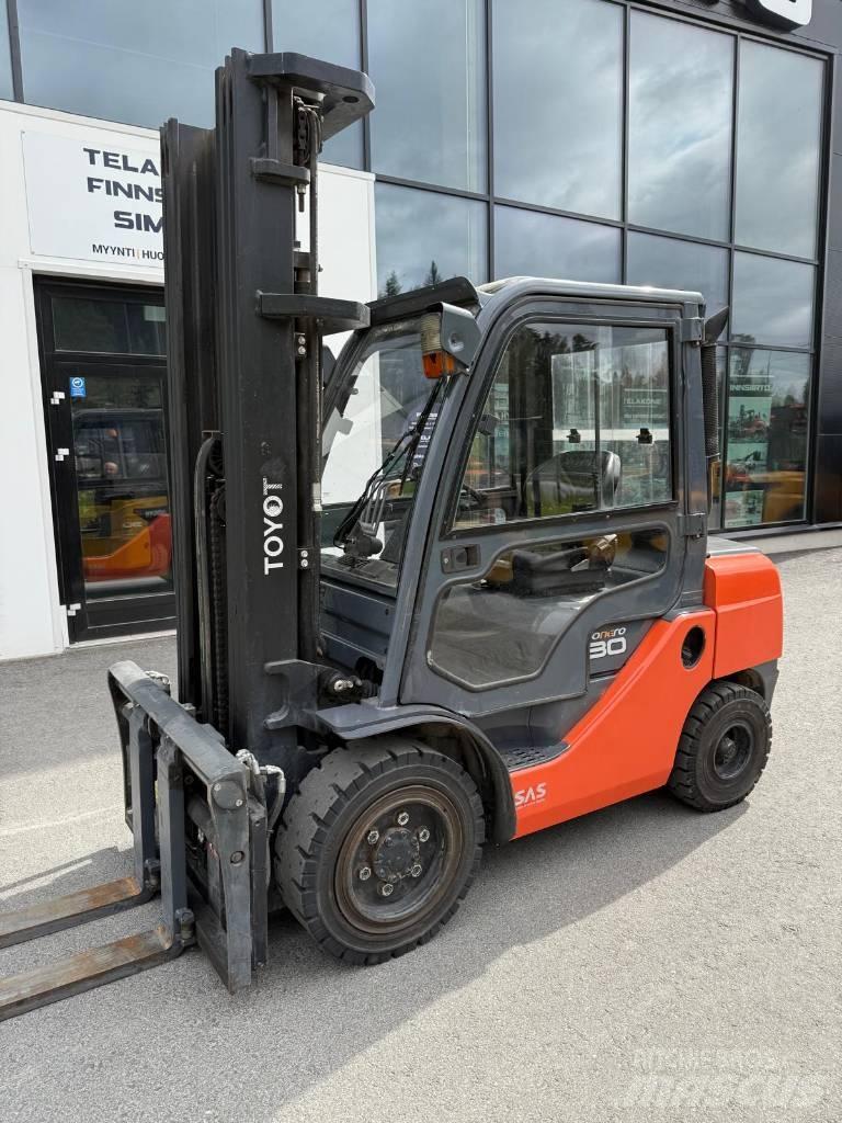 Toyota 02-8 FDF 30 Dizel forkliftler