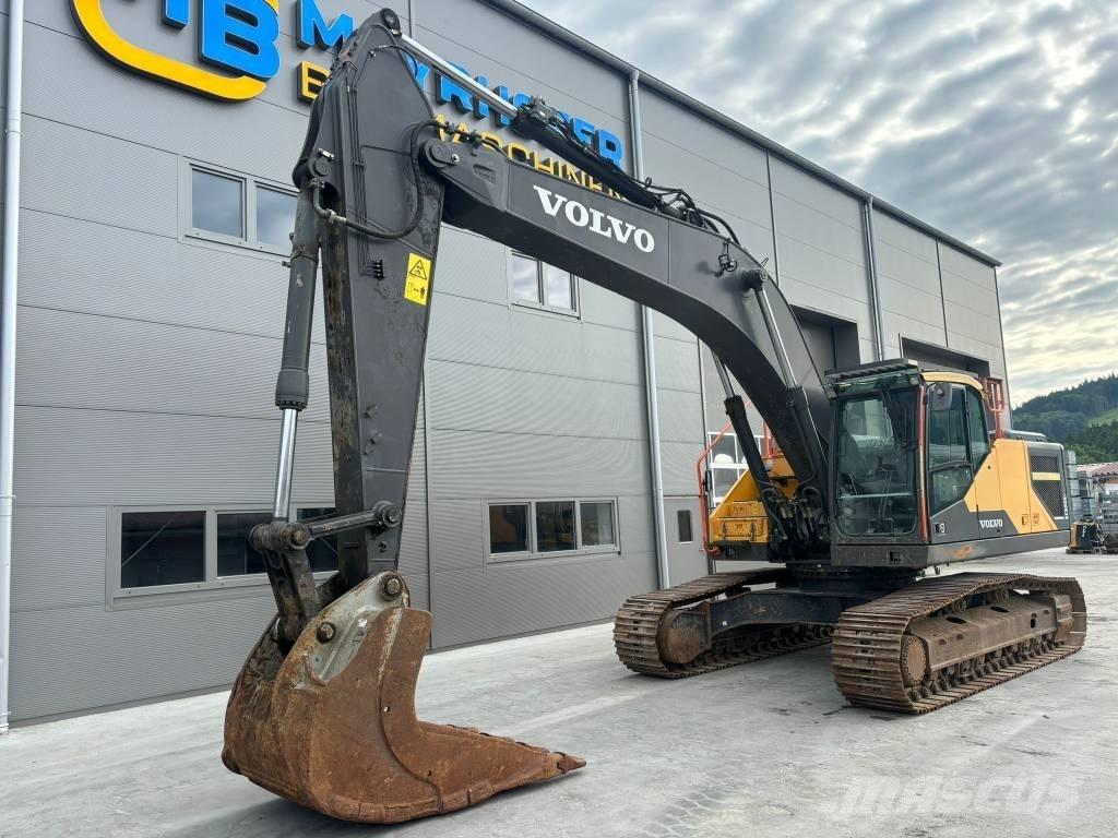Volvo EC 300 EL Paletli ekskavatörler