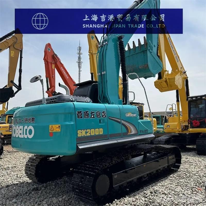 Kobelco SK 200 Paletli ekskavatörler
