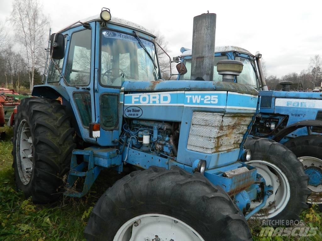 Ford TW 25 Traktörler