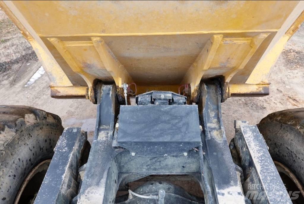 Komatsu HM300-5 Belden kirma kaya kamyonu