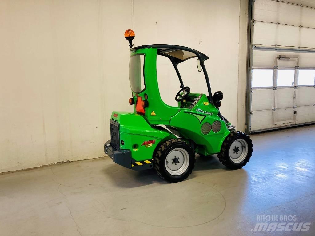 Avant 528 Mini yükleyiciler