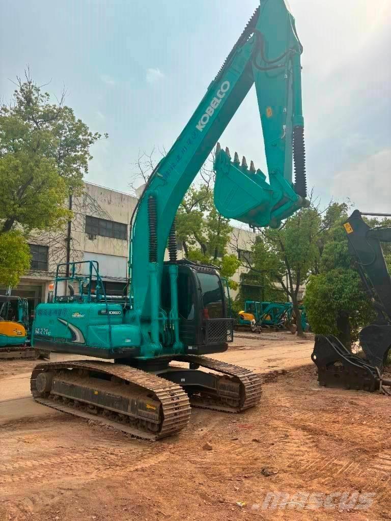 Kobelco SK 210 Paletli ekskavatörler