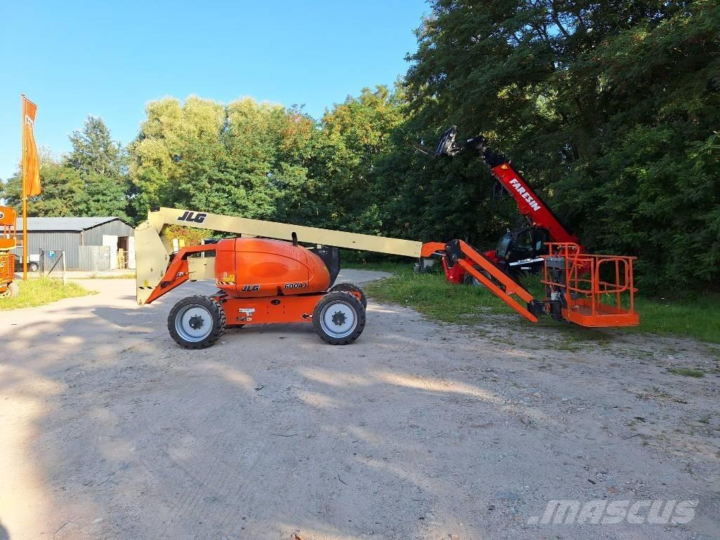 JLG 600AJ Körüklü personel platformları