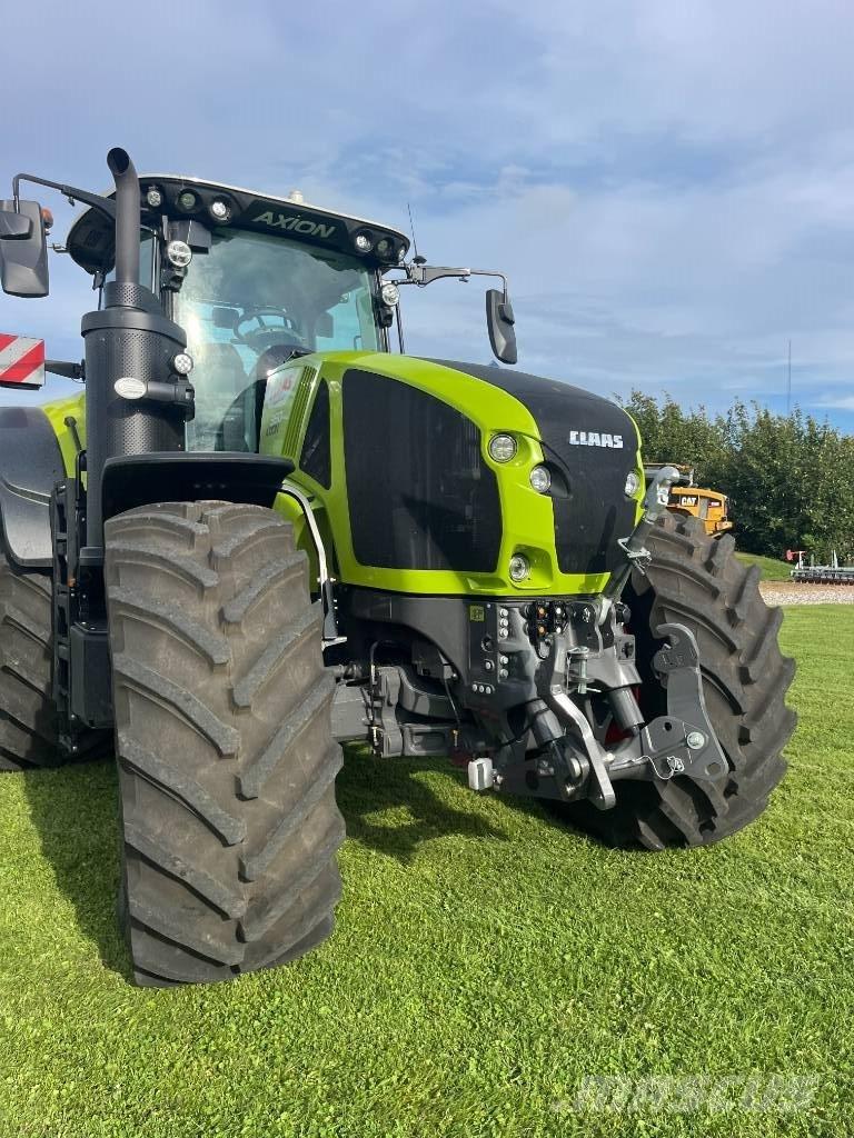 CLAAS AXIO 960 Traktörler