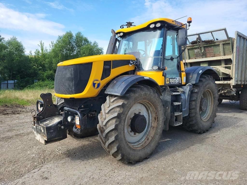 JCB Fastrac 8250 Traktörler