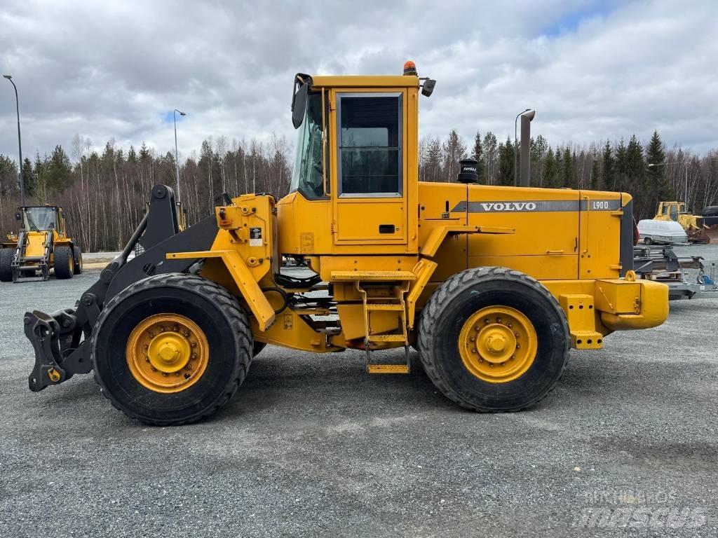 Volvo L 90 D Tekerlekli yükleyiciler