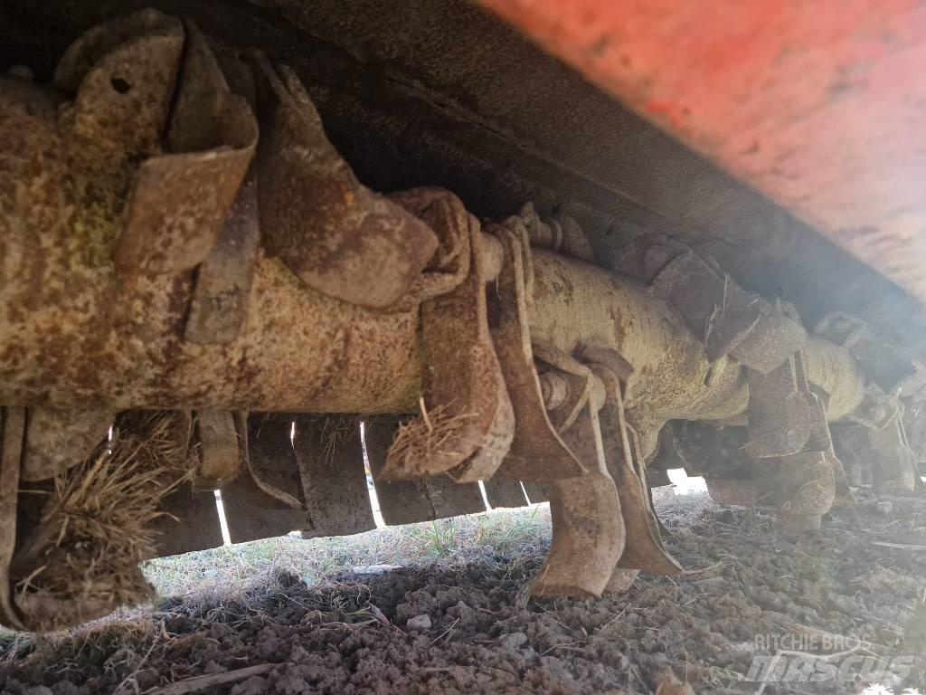 Kuhn RM 480 R Hasat makineleri