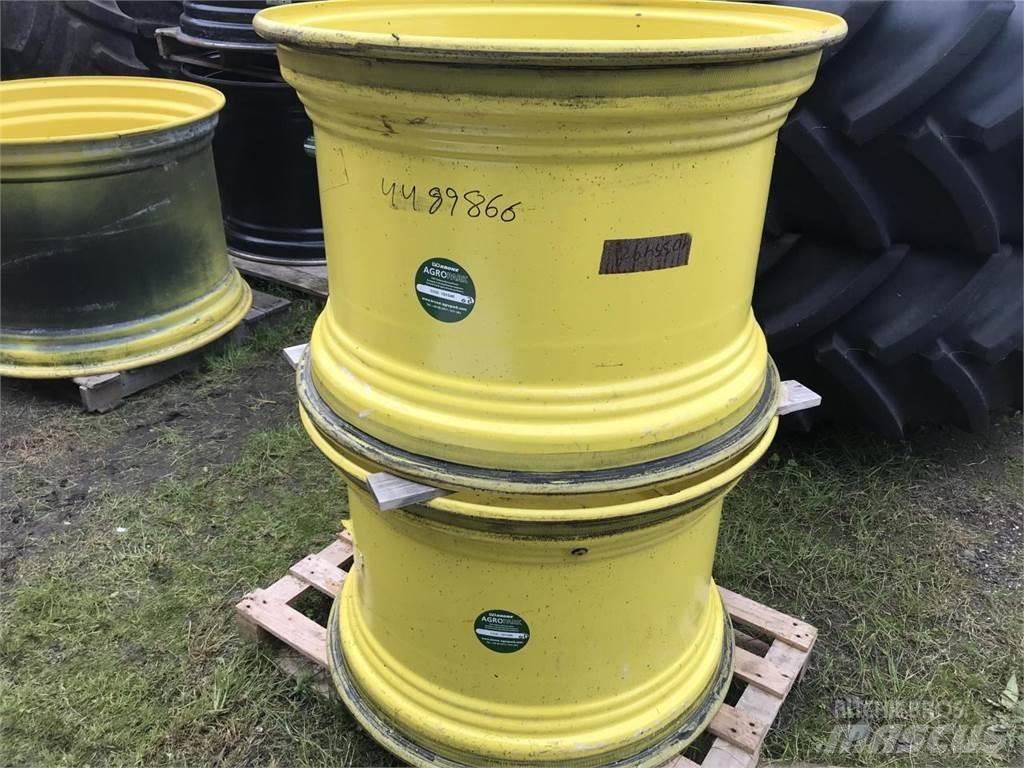 John Deere 23x34 Tekerlekler
