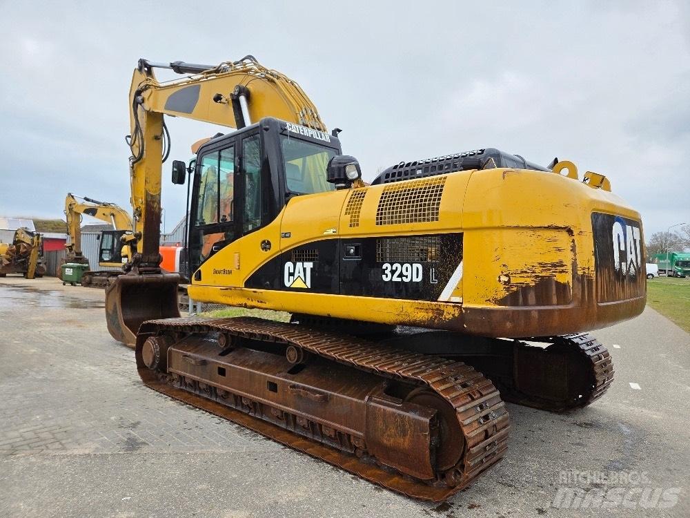 CAT 329DL Paletli ekskavatörler