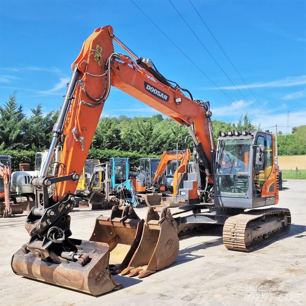 Doosan DX 140 LCR-5 Paletli ekskavatörler