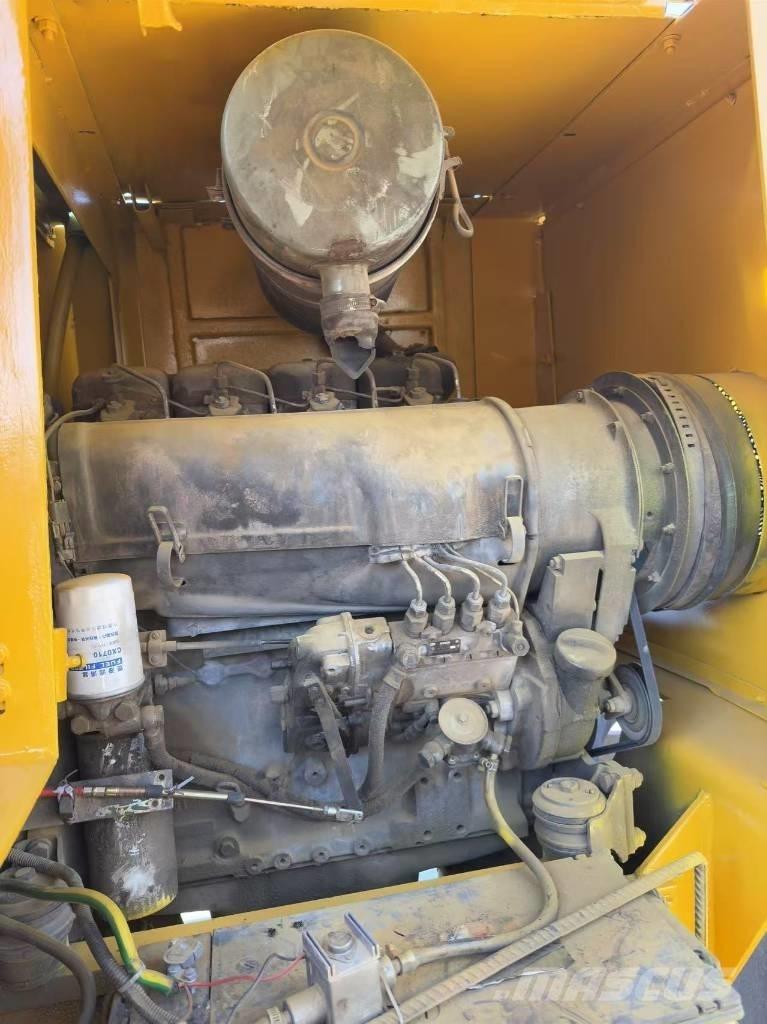 Dynapac CC 211 Çift tamburlu silindirler