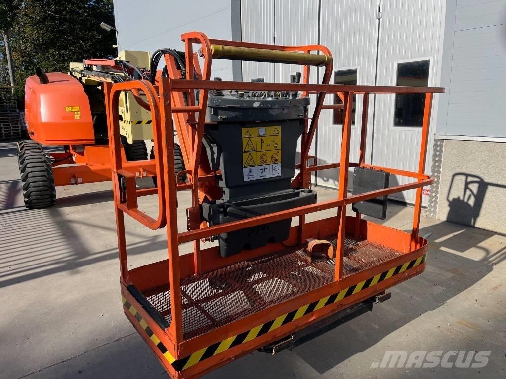 JLG 520 AJ Körüklü personel platformları