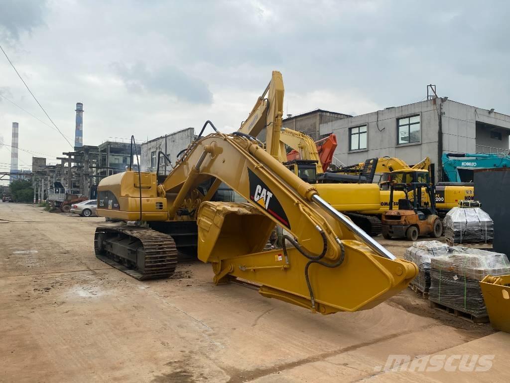 CAT 320 C Paletli ekskavatörler