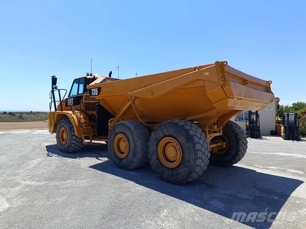 CAT 735 Belden kirma kaya kamyonu