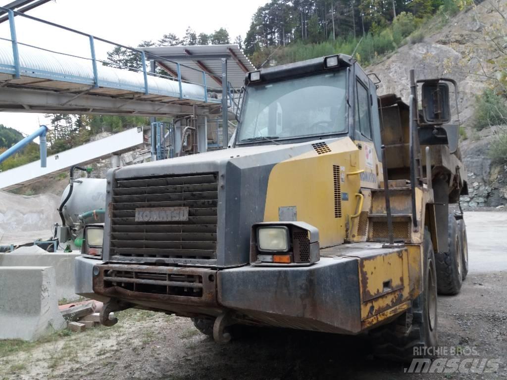 Komatsu HM 300-2 Belden kirma kaya kamyonu