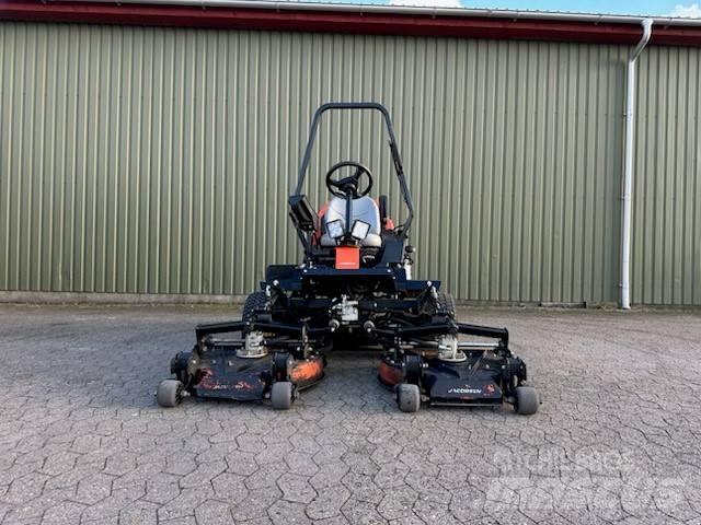 Jacobsen AR331 Pürüzlü arazi, kırpma ve çevresel çim biçme makineleri