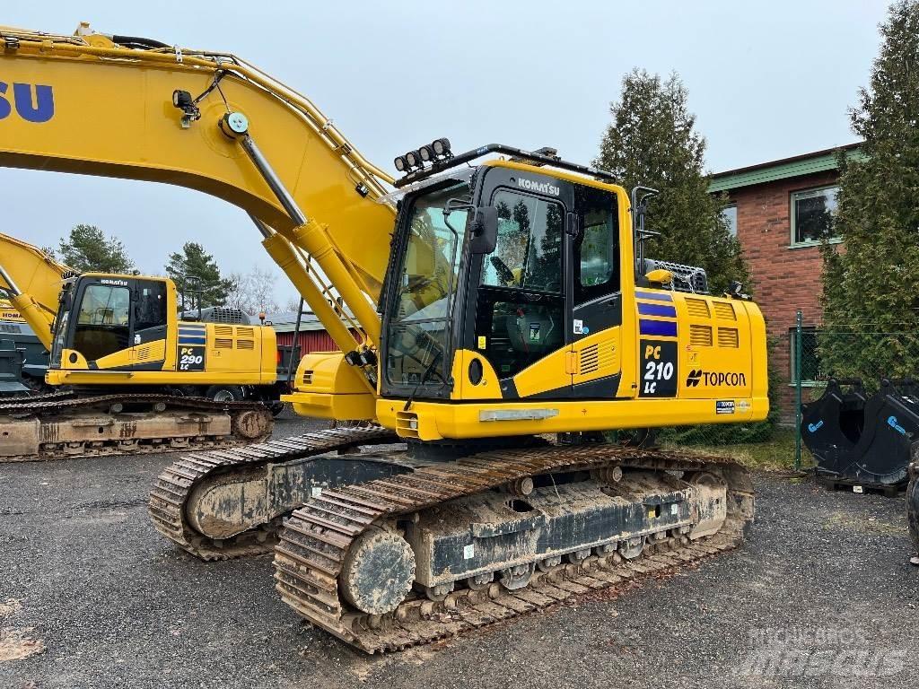 Komatsu PC210LC-11 Paletli ekskavatörler