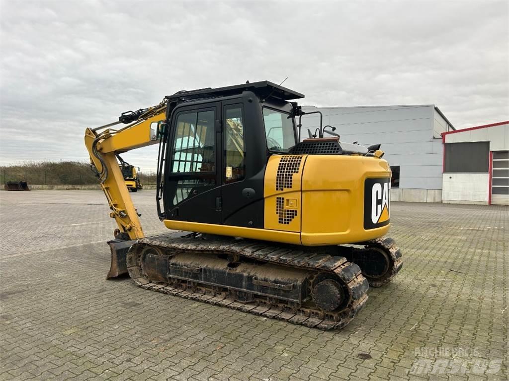 CAT 311 F L RR Lastik tekerli ekskavatörler