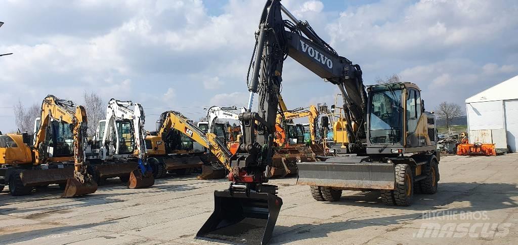 Volvo EW 160 E Lastik tekerli ekskavatörler