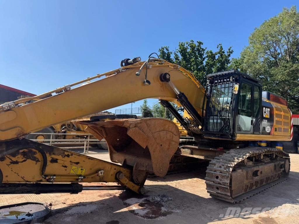 CAT 352 F Paletli ekskavatörler