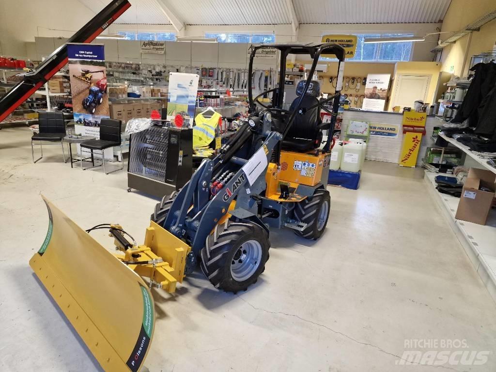 GiANT G1100 Çok amaçlı yükleyiciler