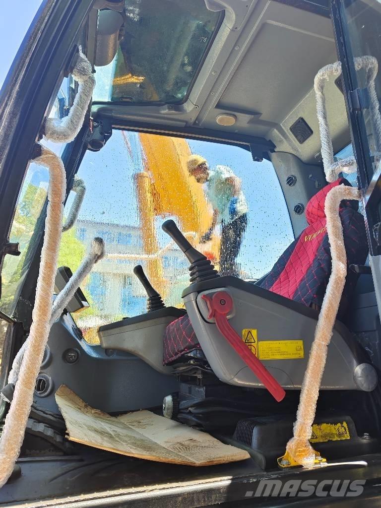 Volvo EC 380 D L Paletli ekskavatörler