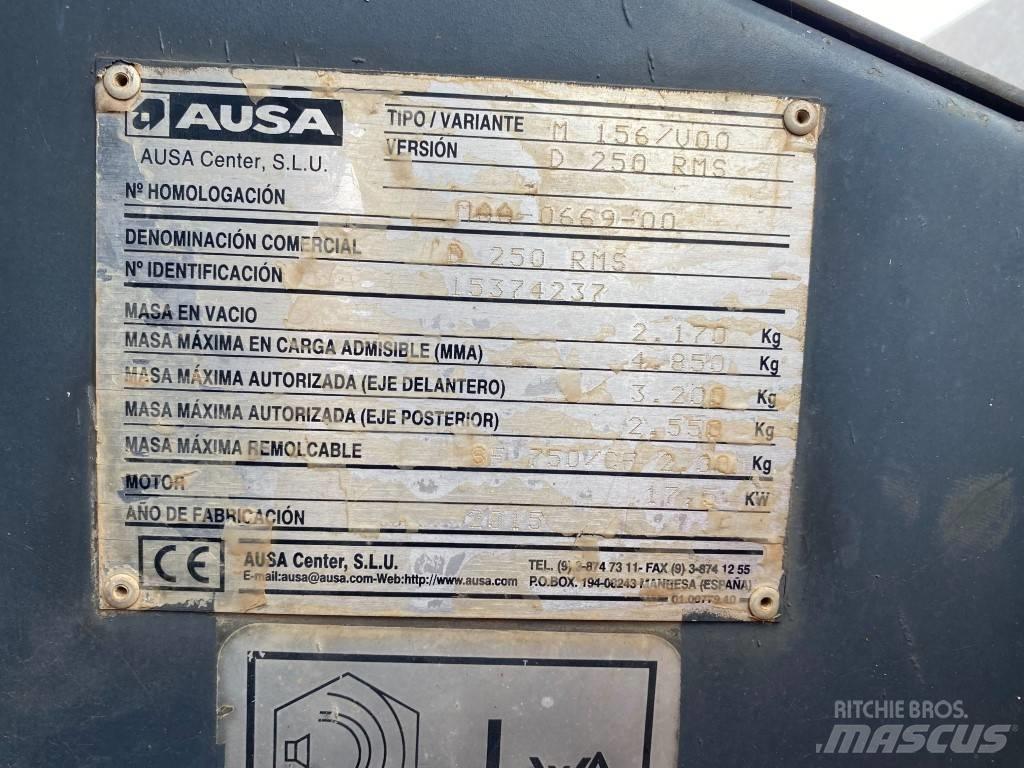 Ausa D 250 RM S Belden kirma kamyonlar