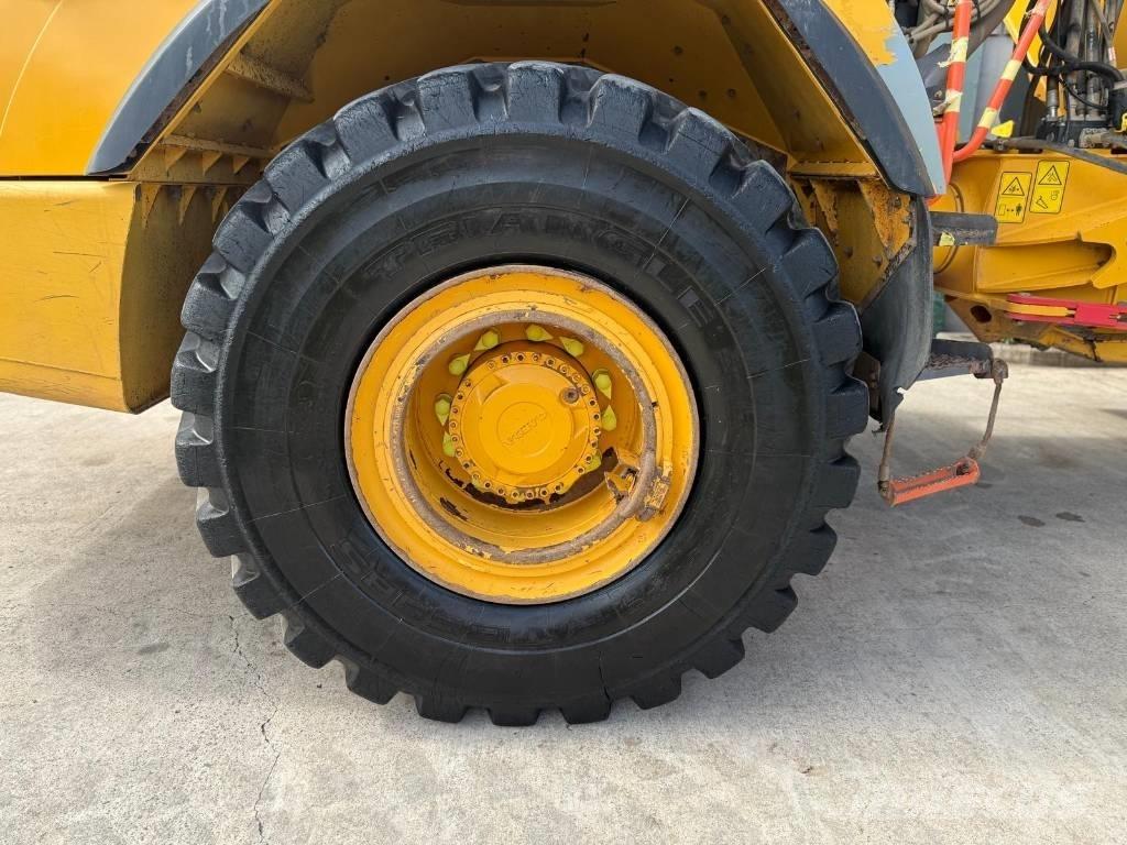 Volvo A 30 G Belden kirma kaya kamyonu