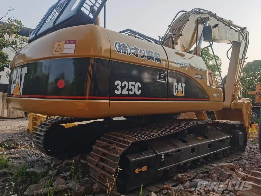 CAT 325 C Paletli ekskavatörler