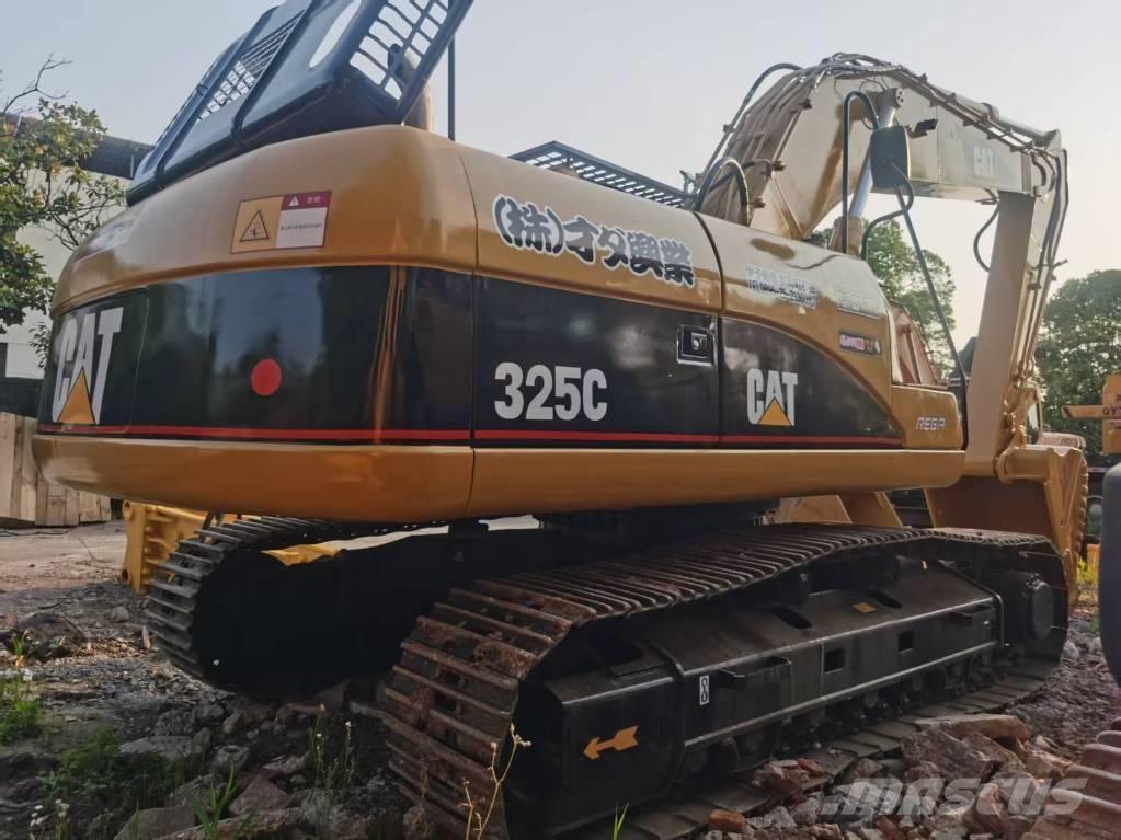 CAT 325 C Paletli ekskavatörler