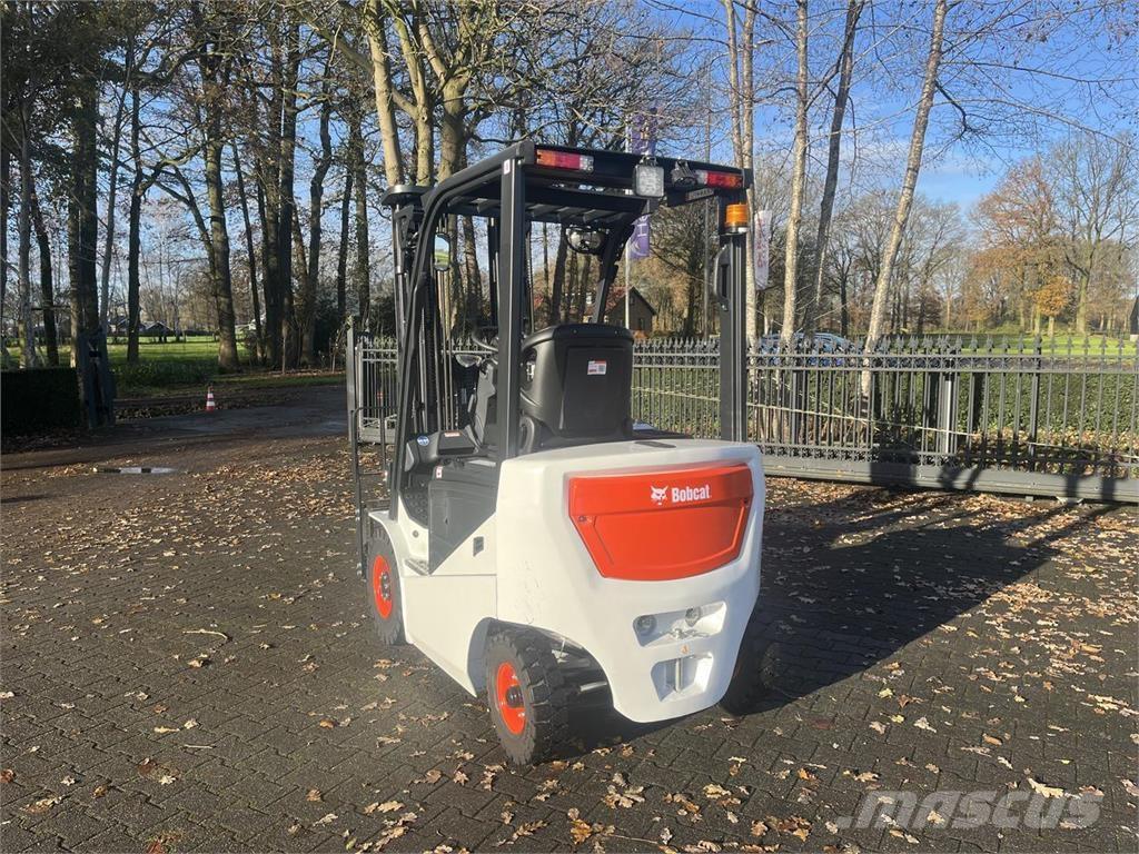 Bobcat B18NS Elektrikli forkliftler