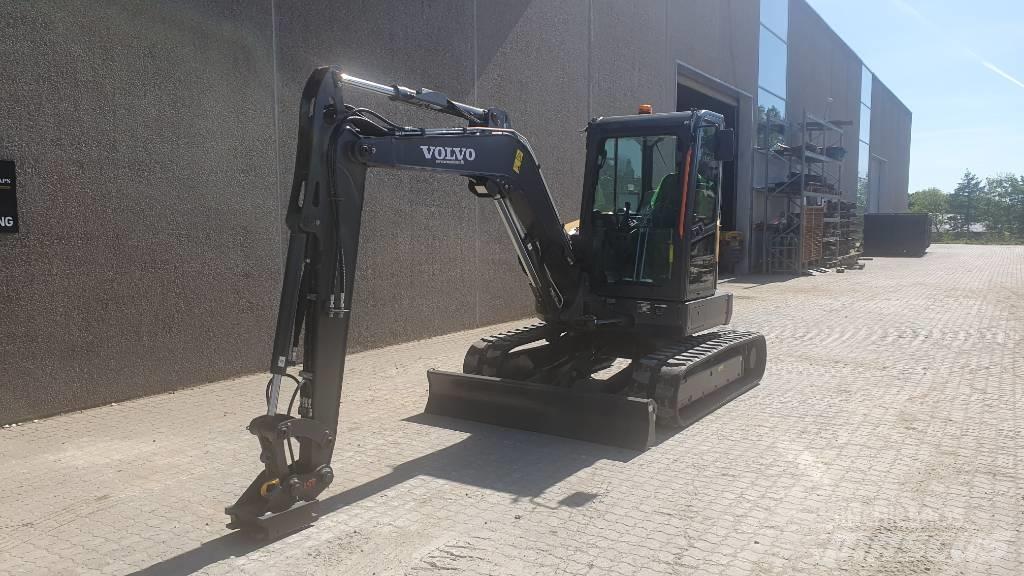 Volvo ECR 50 F Paletli ekskavatörler