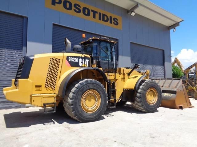 CAT 982 M Tekerlekli yükleyiciler