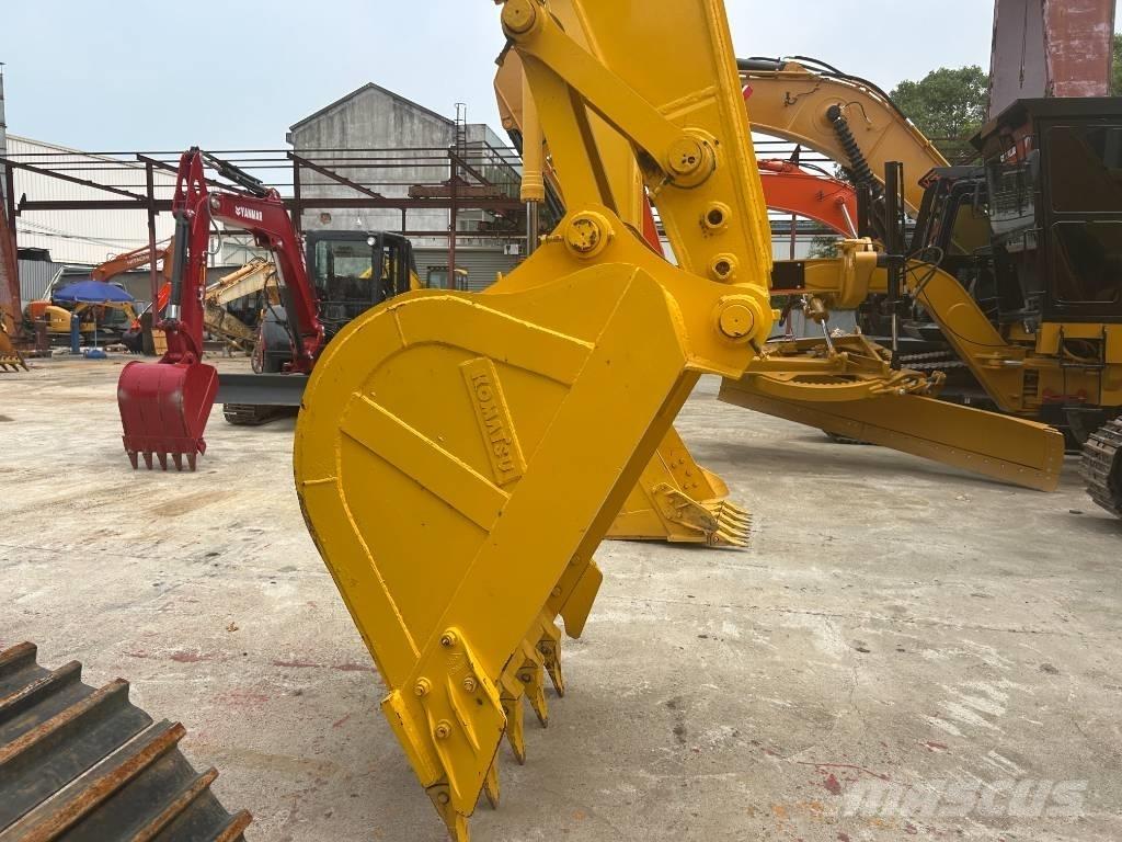 Komatsu PC 240 Paletli ekskavatörler