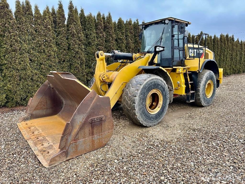 CAT 972 M Tekerlekli yükleyiciler