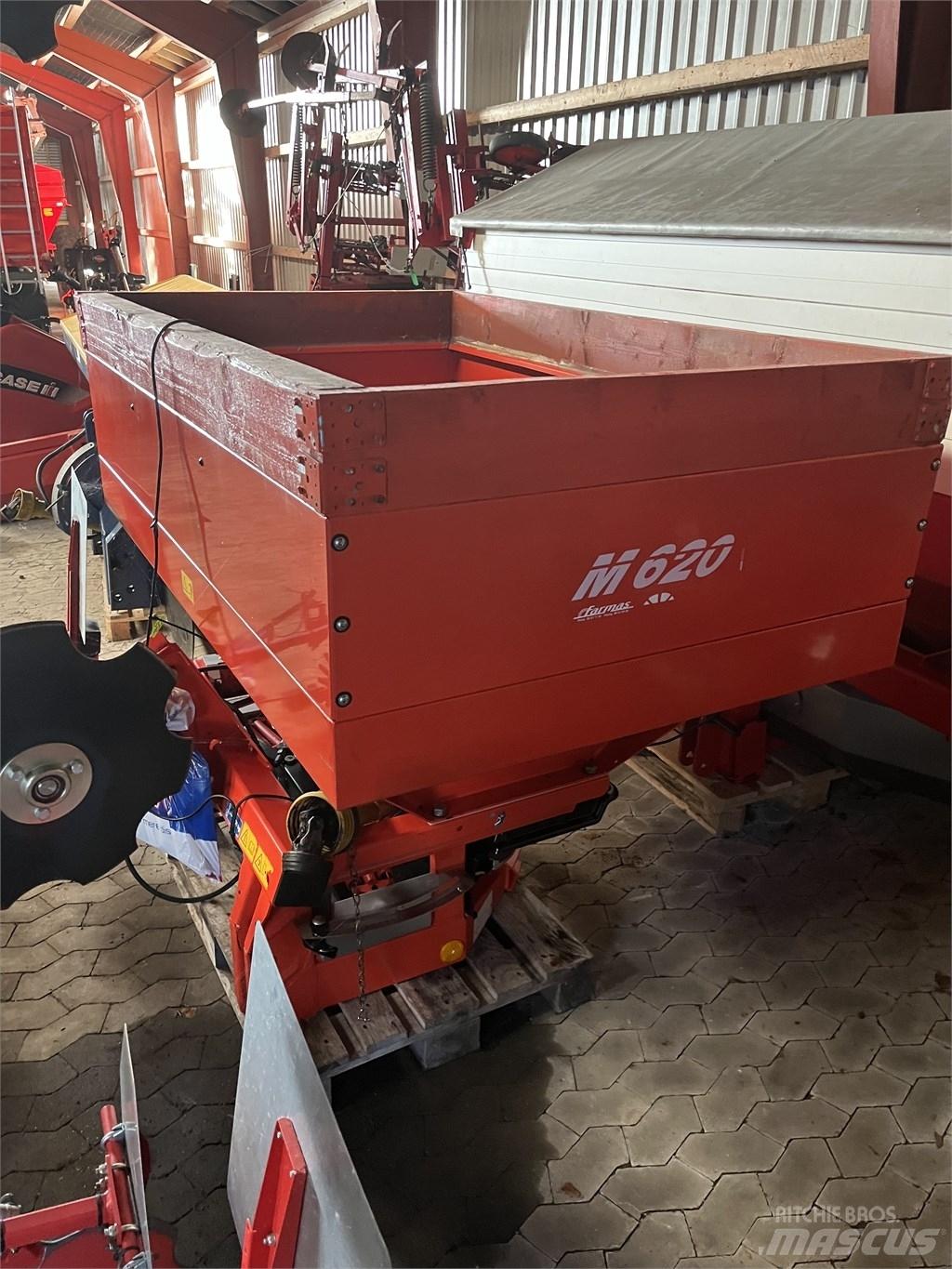 Rauch M 620 Mineral gübre dagiticilar