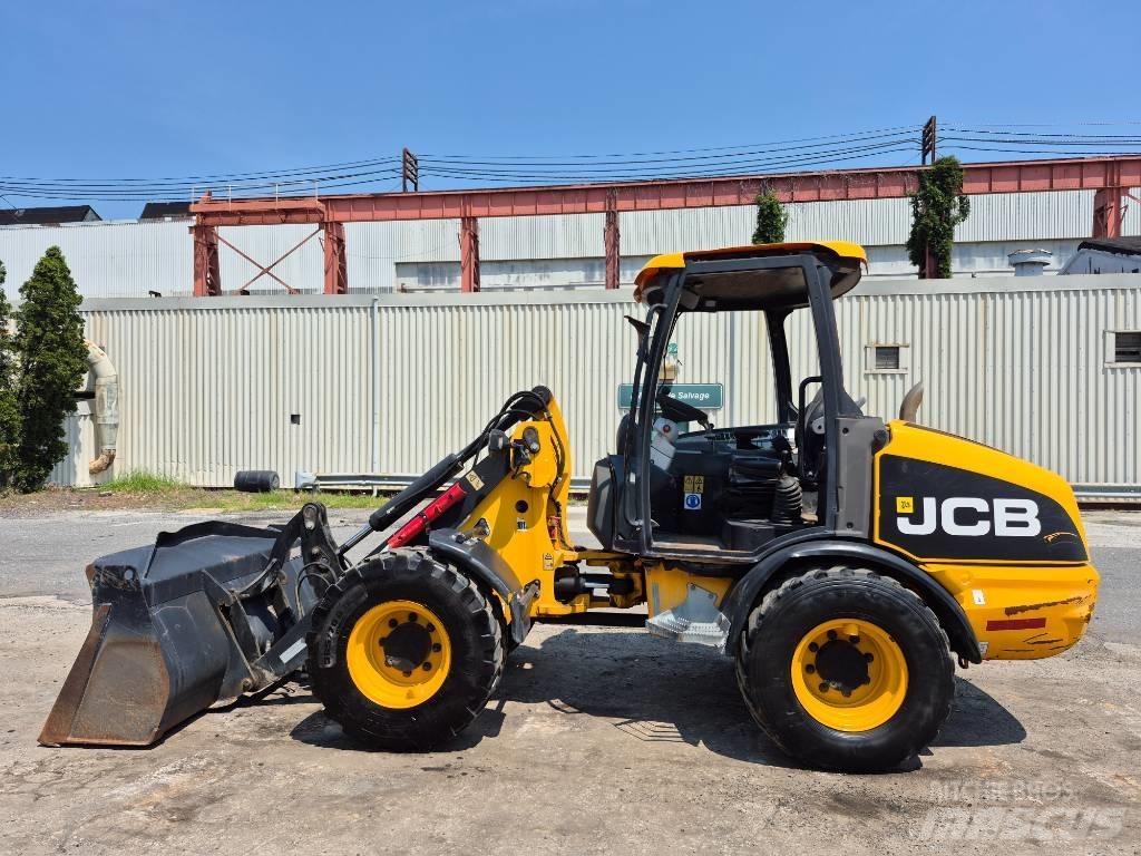 JCB 406 B Tekerlekli yükleyiciler