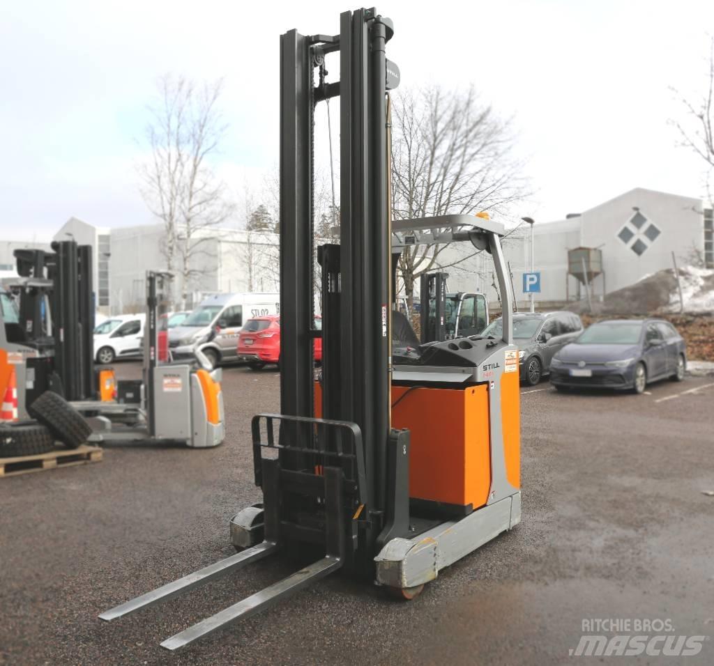 Still FMX-14 Reach truck - depo içi istif araçları