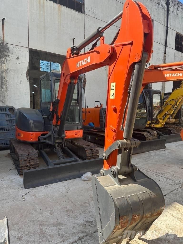 Hitachi ZX 50 U Paletli ekskavatörler