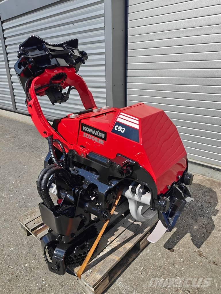 Komatsu C 93 Agaç kesme robotlari