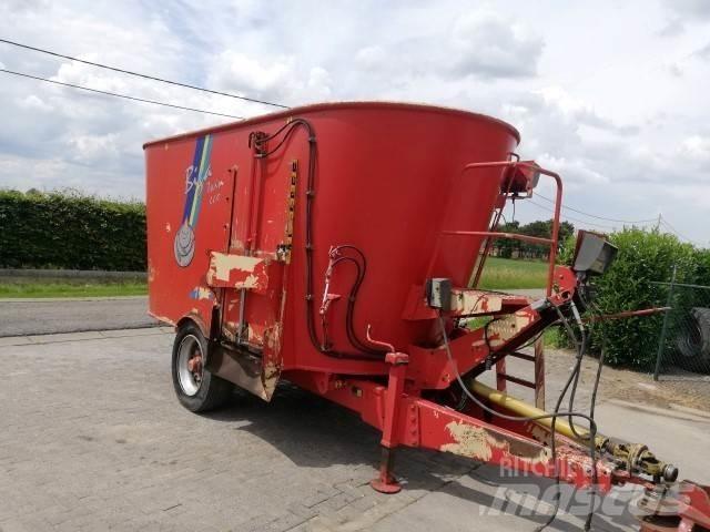 Peecon 17M³ Mikser besleyiciler