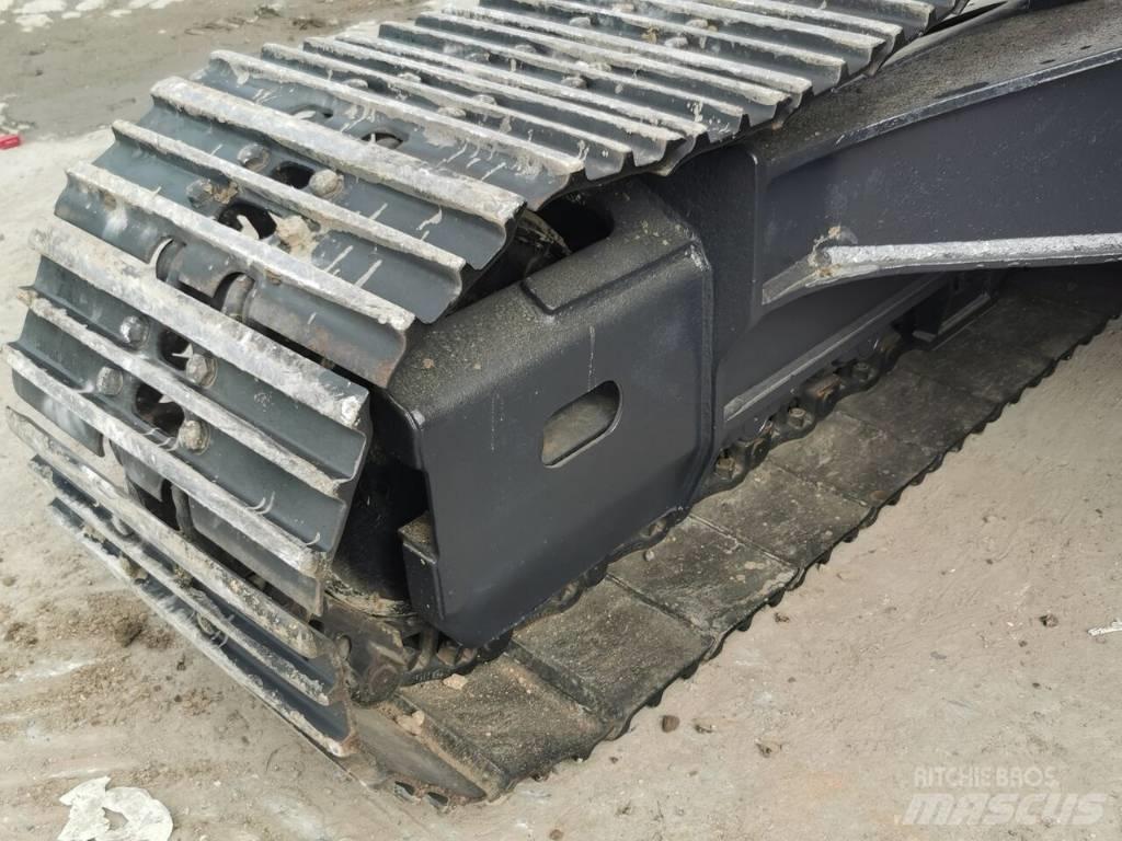 Doosan DX 225 LC Paletli ekskavatörler