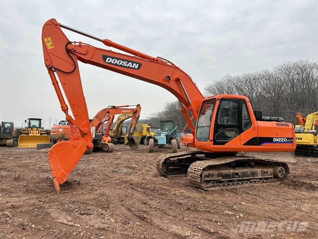 Doosan DH220-7 Paletli ekskavatörler