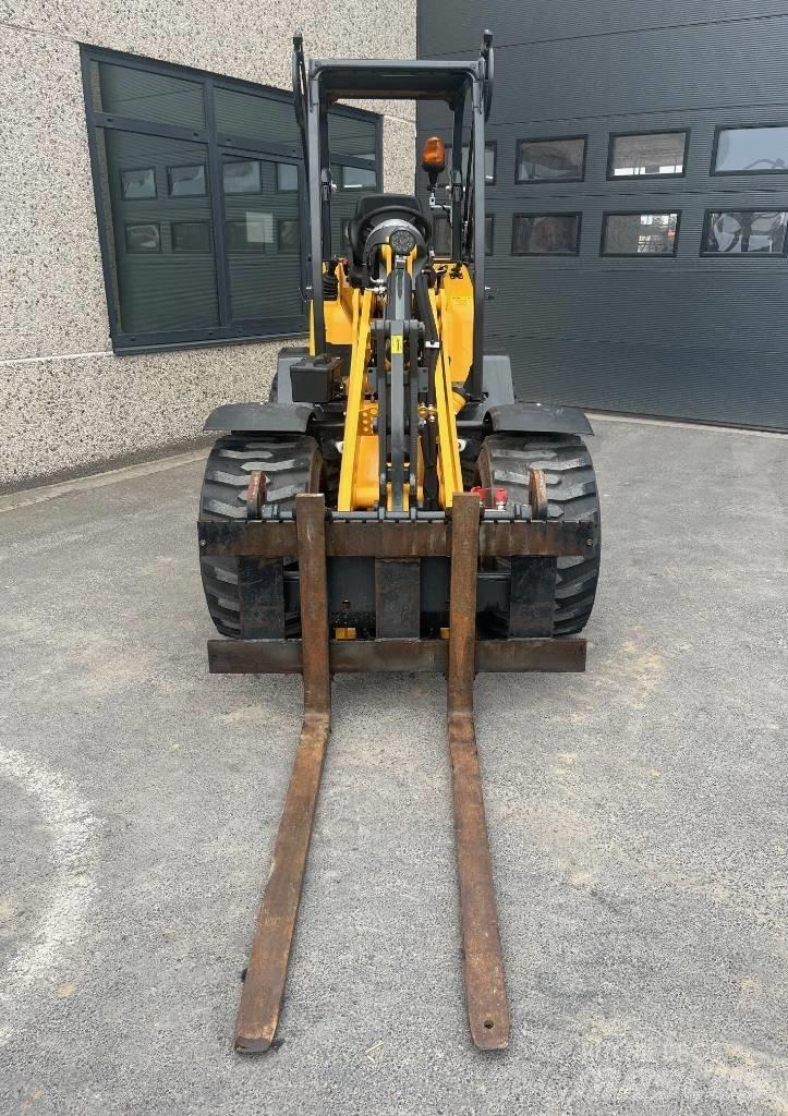 Schäffer 2445S Mini yükleyiciler
