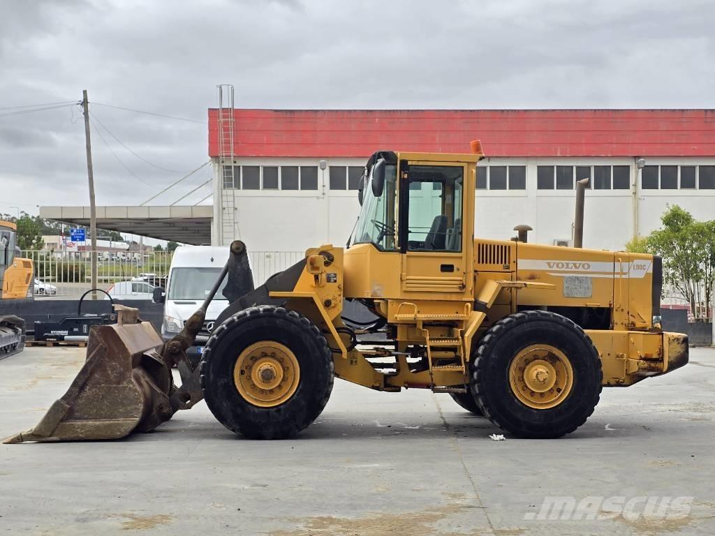 Volvo L 90 C Tekerlekli yükleyiciler