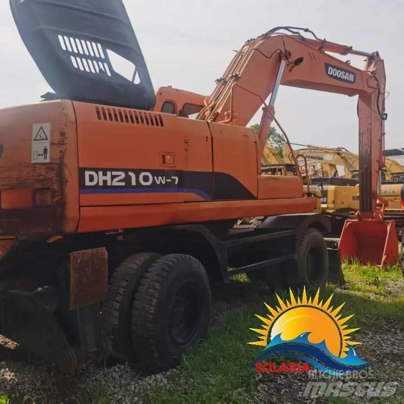 Doosan DH 210 W Lastik tekerli ekskavatörler